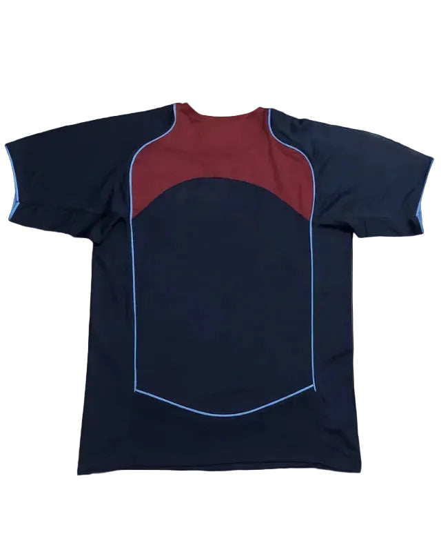 Atletico Madrid retro 2004-05 away jersey